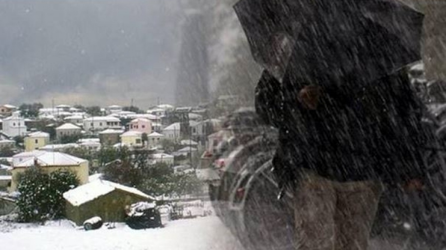 Κακοκαιρία: Σε ετοιμότητα ο κρατικός μηχανισμός, red code σε 6 περιφέρειες - Κλειστά σχολεία, απαγορευτικό απόπλου, μέτρα για εργαζόμενους