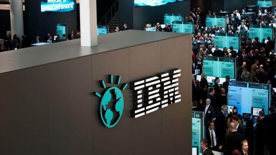 IBM: Κέρδη 2,17 δισ. δολάρια στο τρίμηνο, στα 17,16 δισ. δολάρια τα έσοδα