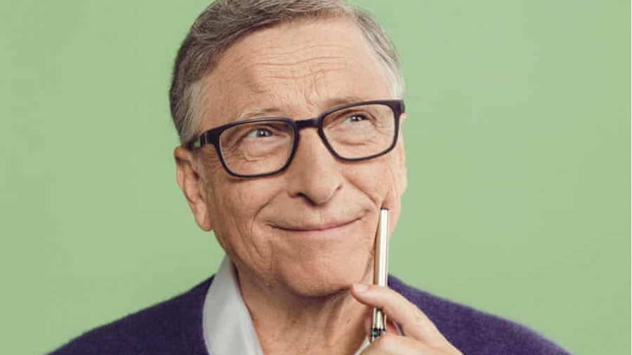Bill Gates: «Γιατί να θέλω να σας φυτέψω τσιπ στα χέρια σας;»