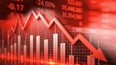 Πανικός στις κεντρικές τράπεζες από το νέο πετρελαϊκό σοκ - «Παγώνουν» οι μειώσεις επιτοκίων, εκτός ελέγχου ο πληθωρισμός