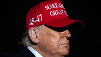 Εμφύλιος στο MAGA για Ιράν: Στα σχοινιά ο Trump – Ποιοι απειλούν να διαλύσουν το κίνημα – Τι θα κάνει ο Vance
