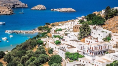 Ελληνικός προορισμός στους καλύτερους με καλοκαιρινή αύρα