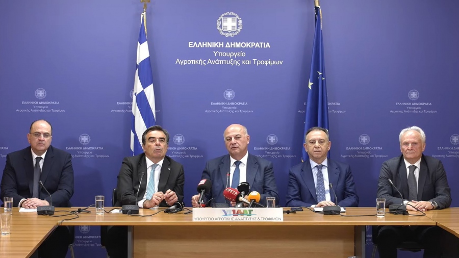 Τελετή παράδοσης - παραλαβής στο υπουργείο Αγροτικής Ανάπτυξης - Οι προτεραιότητες του νέου υπουργού Μ. Σχοινά