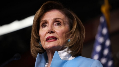 Στην Ταϊβάν η Pelosi (ΗΠΑ) - Στρατιωτικές ασκήσεις ανακοίνωσε η Κίνα: «Όσοι παίζουν με τη φωτιά θα χαθούν από αυτήν»