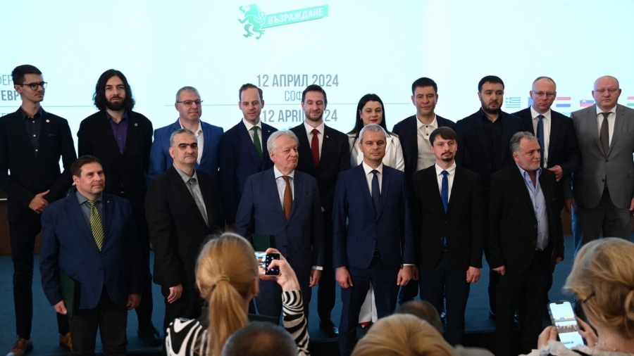 Vera Europe: Συνομιλίες σε εξέλιξη για τη δημιουργία μιας νέας δεξιάς ομάδας στην Ευρωβουλή – Τι θα κάνουν Meloni, Lepen και AfD