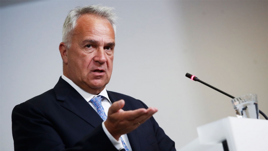 Αυτά γίνονται μόνο στην μπανανία μας - O Βορίδης ανακοίνωσε ότι κλείνει στη Λέσβο δομή μεταναστών που έχει ήδη κλείσει
