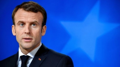 Διέκοψαν ομιλία του Macron στη Χάγη διαδηλωτές κατά της συνταξιοδοτικής μεταρρύθμισης