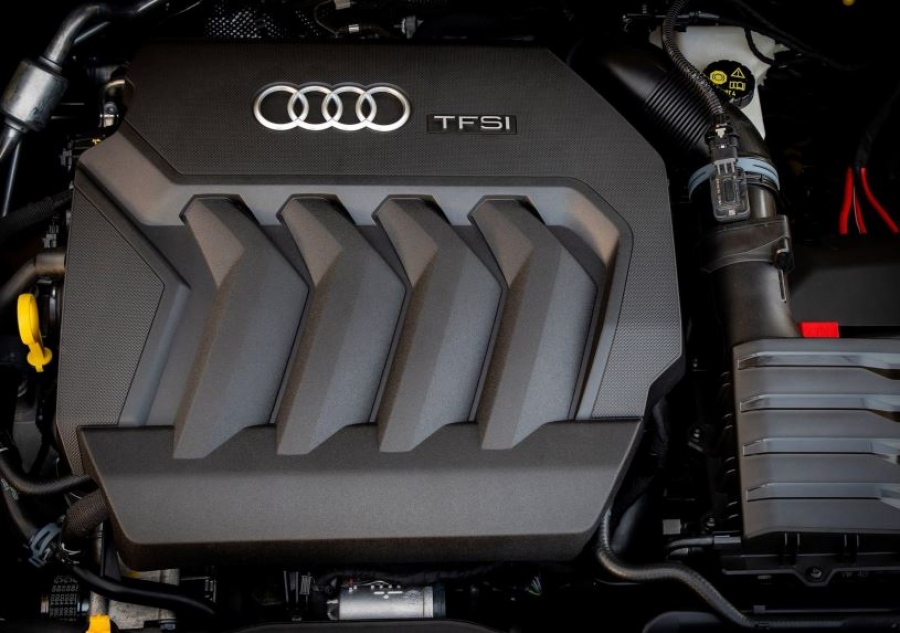 Η Audi παρατείνει τη ζωή των κινητήρων εσωτερικής καύσης μετά το 2032