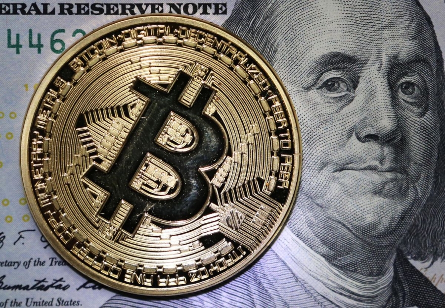 Πώς η Fed οδήγησε σε κατάρρευση την αγορά των cryptos και απώλεια 1 τρισ. – Tι λέει για το ψηφιακό δολάριο