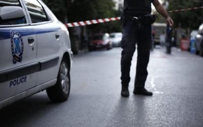 Συνελήφθη 22χρονος για τους πυροβολισμούς σε καφετέρια στον Κολωνό