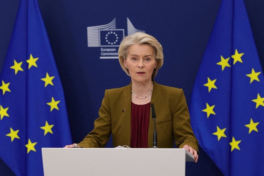 «Απολύστε και βάλτε λουρί στην Ursula von der Leyen»... το σχόλιο - καταπέλτης από Φινλανδία