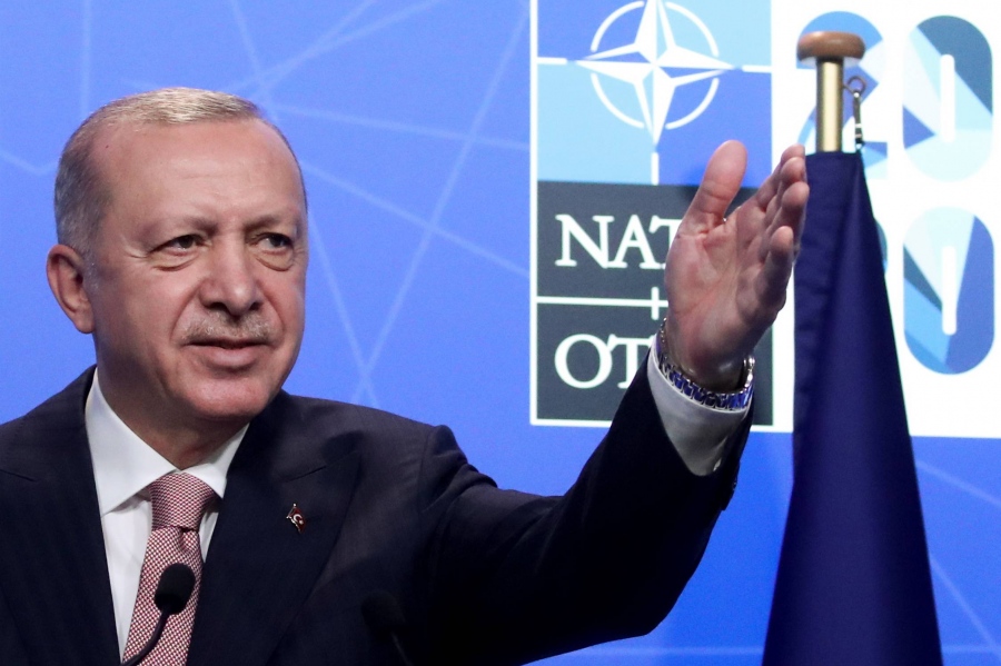 Μαθήματα διπλωματίας από την Τουρκία - Αριστοτεχνική ισορροπία μεταξύ Ρωσίας, Ουκρανίας και ΝΑΤΟ