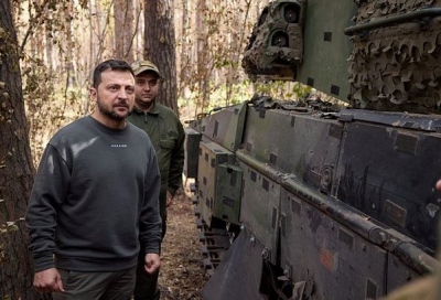 Συγκλονιστική ομολογία ήττας - O Zelensky εκλιπαρεί για τέλος πολέμου με κορεατικό μοντέλο στην Ουκρανία