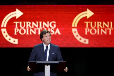 «Το μεγαλύτερο λάθος στην ιστορία των ΗΠΑ»: Ο Tucker Carlson… καίει τον Trump για τον πόλεμο με το Ιράν και δείχνει Netanyahu