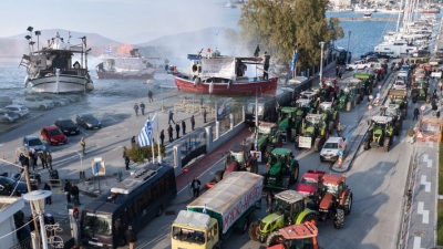 Ραγδαίες εξελίξεις - Ετοιμάζουν την «ταφόπλακα» του Μητσοτάκη οι αγρότες – Επεισόδια και εντάσεις με ΜΑΤ