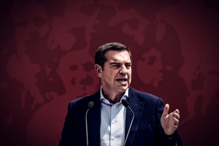 Τσίπρας: Η κυβέρνηση Μητσοτάκη έφτασε να καταργεί ακόμα και το οχτάωρο