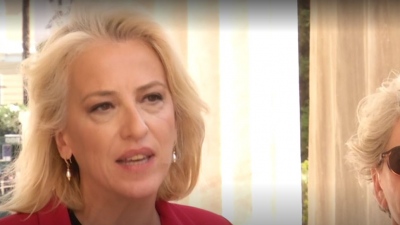 ΣΥΡΙΖΑ: Πρόεδρος της Κοινοβουλευτική Ομάδας η Δούρου με 7 ψήφους υπέρ και ένα λευκό