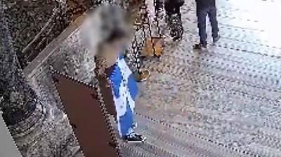 Ελεύθεροι οι δύο Έλληνες που είχαν ανοίξει σημαία στην Αγία Σοφία - Η απόφαση τουρκικού δικαστηρίου