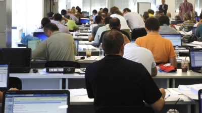 «Πράσινο φως» για 20.000 προσλήψεις το 2026 και μπόνους παραγωγικότητας στο Δημόσιο - Σε ποιους τομείς