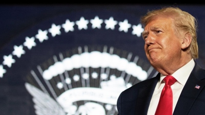 Μήνυμα σε ΝΑΤΟ: O Trump εξέτασε το σενάριο να μειώσει κατά ένα τρίτο τον αμερικανικό στρατό στην Ευρώπη