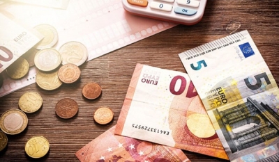 Το μέρισμα ανάπτυξης «κλειδώνει» αυξήσεις ως 7% στους μισθούς το 2022