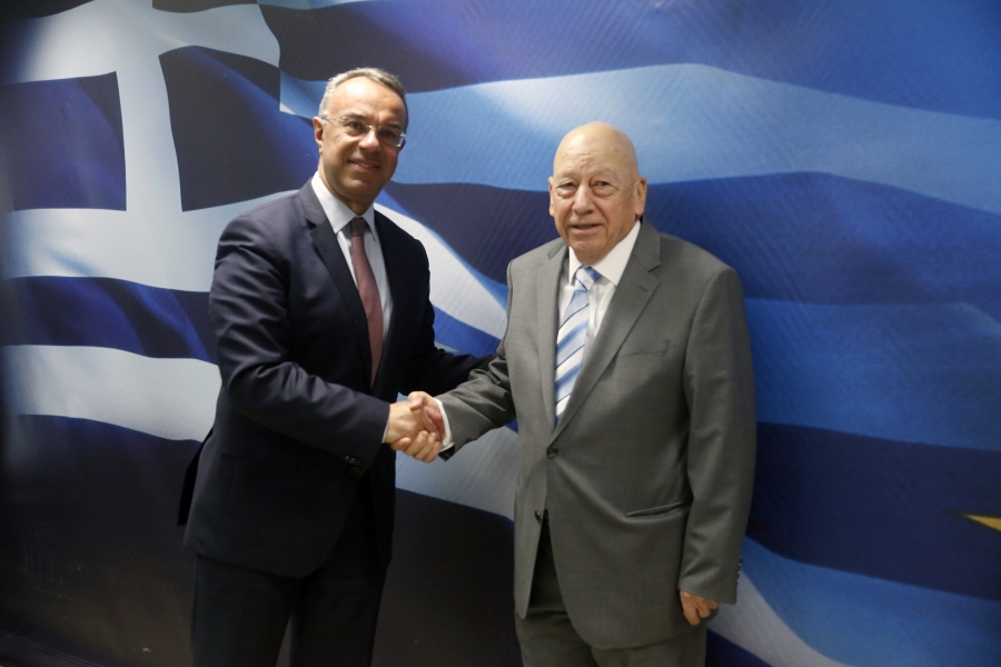 Νέα εποχή για τα ναυπηγεία Σκαραμαγκά - Ολοκληρώθηκε η μεταβίβαση των περιουσιακών στοιχείων - Η τελετή παρουσία Σταϊκούρα