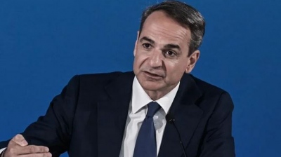 Δεξιά στροφή Μητσοτάκη αλλά αφήγημα με έντονους αστερίσκους - Καρφιά για Τσίπρα και «χορηγούς», αμετανόητος για Ουκρανία