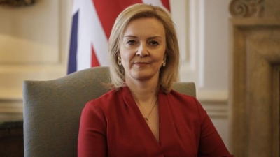 Truss (ΥΠΕΞ Μ. Βρετανίας): Βάρβαρη και αδικαιολόγητη η επίθεση του Putin εναντίον της Ουκρανίας