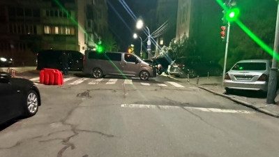 Κάτι περιέργο συμβαίνει στο Κίεβο: Η αστυνομία απέκλεισε πλήρως τη Bankova, όπου στεγάζεται το προεδρικό μέγαρο του Zelensky