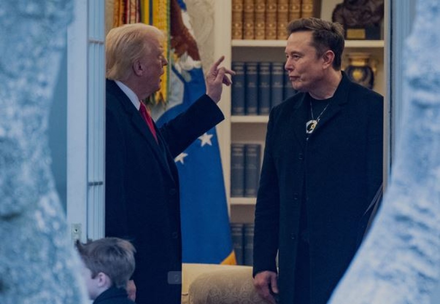 Πολιτική επανάσταση ή φούσκα στις ΗΠΑ; - Trump: Ο Musk θέλει χάος, γελοίο το America Party - Απάντηση... με Epstein