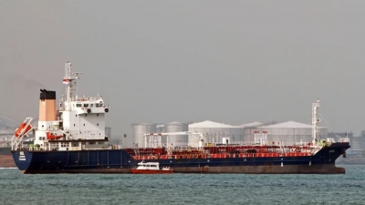 Βρώμικο παιχνίδι από την Ουκρανία: Πυρκαγιά σε δεξαμενόπλοιο LNG υπό ρωσική σημαία στη Μεσόγειο - Χτυπήθηκε από ναυτικό drone