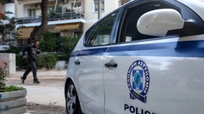 Θεσσαλονίκη: Πήγε οπλισμένος στο μαγαζί που εργάζεται η πρώην σύντροφός του