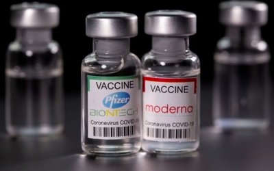 Πώς Pfizer και Moderna απέκτησαν «ανοσία» νομικής ευθύνης - Παγιδευμένοι σε ιστό απάτης οι πολίτες