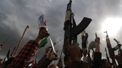 Fars: Οι Houthi της Υεμένης απειλούν να κλείσουν το στενό Bab-el-Mandeb εκτοξεύοντας το πετρέλαιο στα 200 δολάρια
