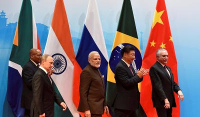 BRICS topples the global hierarchy, the three fiery scenarios – The dollar's party is over, the yuan rises