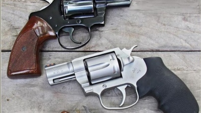 Το COLT Cobra είναι ένα μικρό περίστροφο με μεγάλη ιστορία