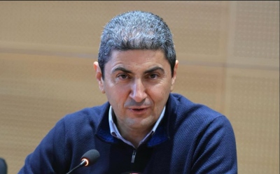 Αυγενάκης: Η κυβέρνηση δεν επιδιώκει σύγκρουση με τους αγρότες - Σκυλακάκης: Τροπολογία για 2ετή πλήρη αναστολή πληρωμών στο ρεύμα
