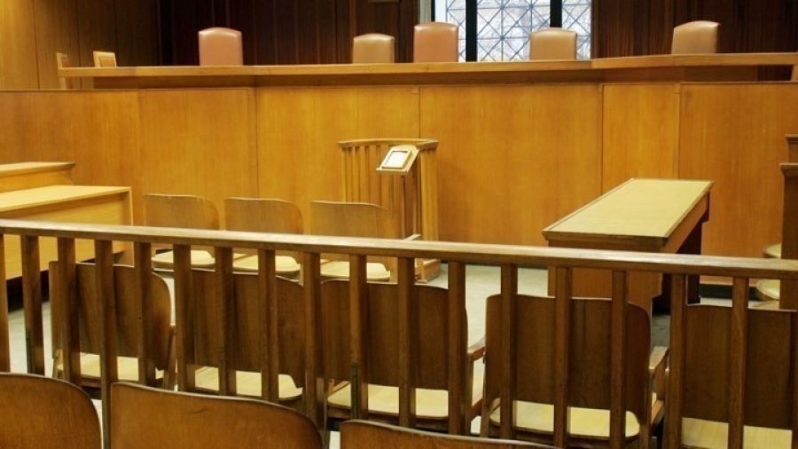 Ποινική δίωξη για βαρύτατα αδικήματα σε βάρος του γνωστού γκαλερίστα – Απολογείται 24/3