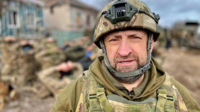 Sladkov: «Χρειαζόμαστε έναν σύγχρονο ρωσικό στρατό, όχι έναν που τρέχει μέχρι να πέσει σε ένα μέρος»