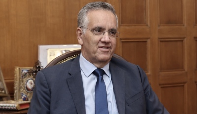 Ομάδα αγνώστων πέταξε μπογιές και τρικάκια στο σπίτι του Ισίδωρου Ντογιάκου