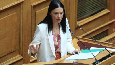«Αχ ρε Ανδρέα» - Η φράση της Νάντιας Γιαννακοπούλου στο πολιτικό μνημόσυνο για τον Παπανδρέου