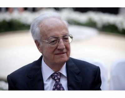 Χρήστος Σαρτζετάκης: Νοσηλεύεται στη ΜΕΘ του Λαϊκού Νοσοκομείου με πνευμονία