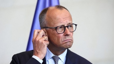 Η AfD καλεί τον Γερμανό καγκελάριο να συνομιλήσει επειγόντως με τον Putin και να σταματήσει τη στρατιωτική κλιμάκωση