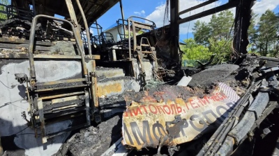 Μακελειό στο Donetsk: Ουκρανικό drone έπληξε λεωφορείο – 7 νεκροί άμαχοι, οργή στη Ρωσία (vid)
