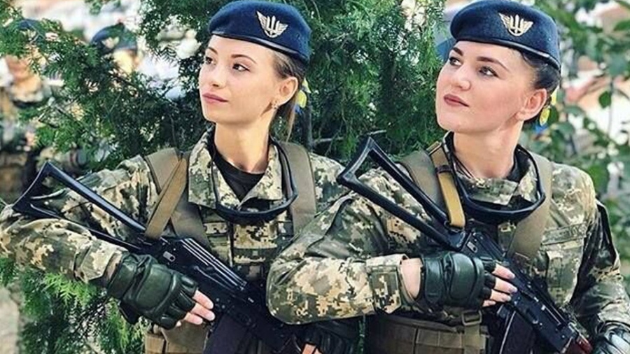 Κοινό... μυστικό: Έφηβοι και γυναίκες ετοιμάζονται για υπηρεσία στις Ουκρανικές Ένοπλες Δυνάμεις - Ο σκοτεινός διοικητής