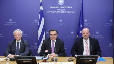 Διαλύει τη βιολογική μελισσοκομία και κτηνοτροφία ο Σχοινάς - «Βάφτισε» μεταρρυθμίσεις τις ακυρώσεις των δράσεων