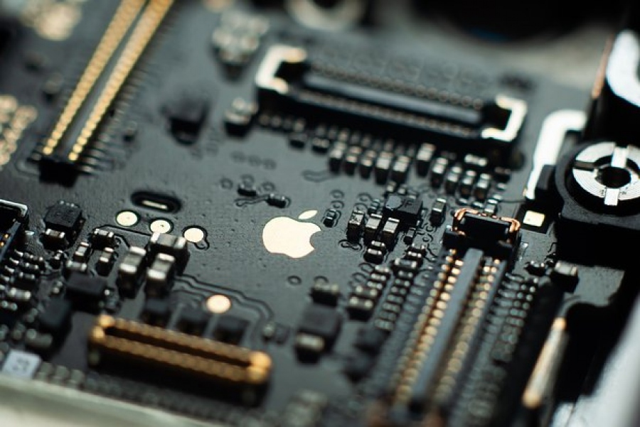 Εκατομμύρια συσκευές Apple βρέθηκαν να περιέχουν ελαττωματικά τσιπ και... τα κατάφεραν