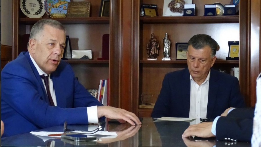 Στην Κω ο Ταχιάος: Έργα 160 εκατ. ευρώ στο Νότιο Αιγαίο - Δουλεύουμε για να κρατήσουμε τους ανθρώπους στον τόπο τους