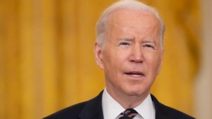 ΗΠΑ: Ο Biden ξοδεύει 5 δισ. σε σταθμούς φόρτισης ηλεκτρικών οχημάτων - Και οι τιμές του φυσικού αερίου;