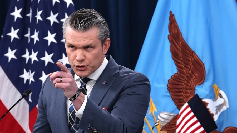 US Secretary of Defense prepared multi-million dollar weapons investments prior to Iran 